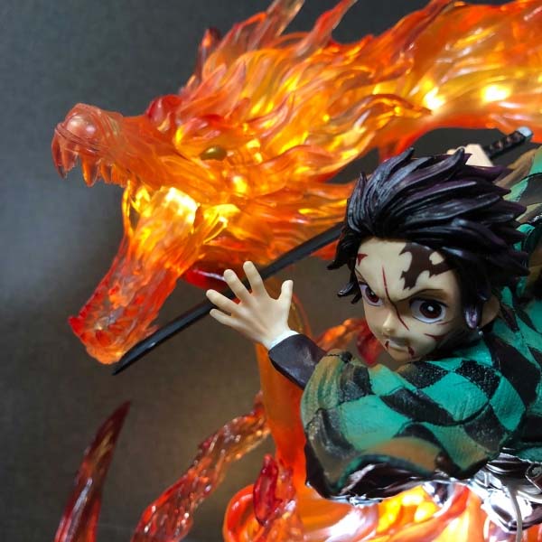 Mô hình Kamado Tanjiro Hỏa Xa 30 cm - Kimetsu No Yaiba (Có LED)