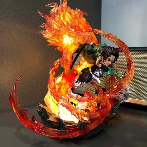 Mô hình Kamado Tanjiro Hỏa Xa 30 cm - Kimetsu No Yaiba (Có LED)