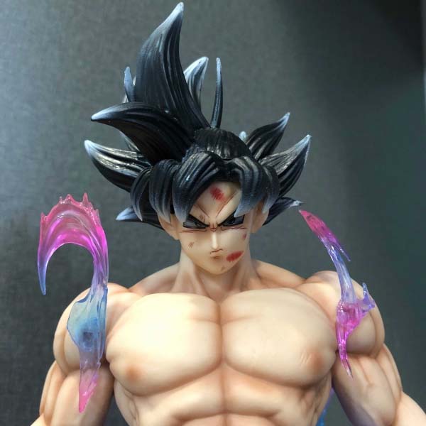 Mô hình Son Goku đẫm máu 3 đầu 52 cm có LED - Dragon Ball