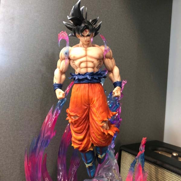 Mô hình Son Goku đẫm máu 3 đầu 52 cm có LED - Dragon Ball