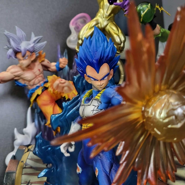 Mô hình Vegeta - Goku - Android - Frieza chiến đấu 55 cm - Dragon Ball