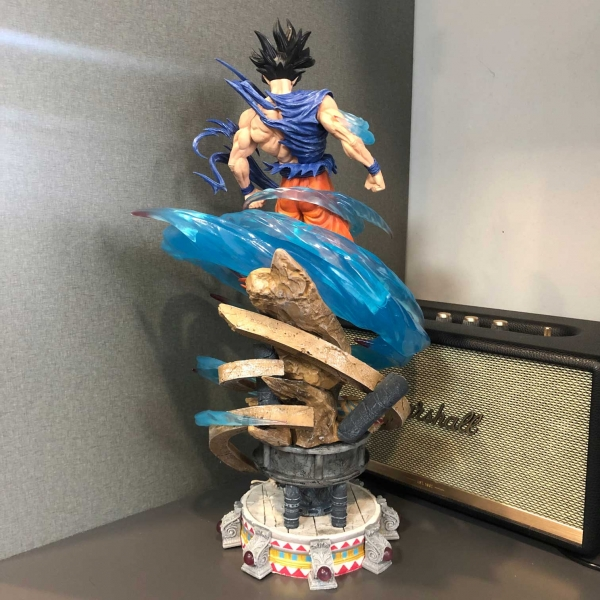 Mô hình Son Goku bản năng vô cực 49 cm - Dragon Ball