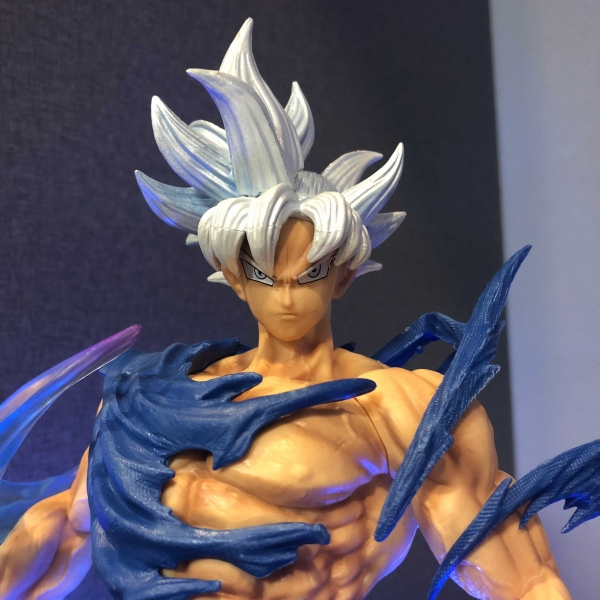 Mô hình Son Goku bản năng vô cực 49 cm - Dragon Ball