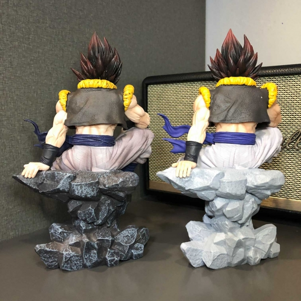 Mô hình Gogeta ngồi chống tay 3 đầu 22 cm - Dragon Ball