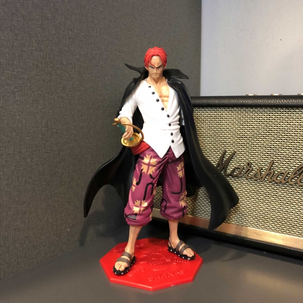 Mô hình Shanks Tóc Đỏ 24 cm - One Piece