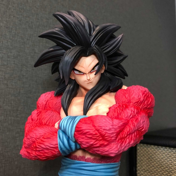 Mô hình Goku SSJ4 32 cm 2 đầu - Dragon Ball