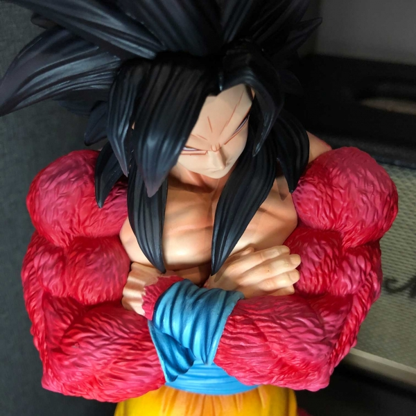 Mô hình Goku SSJ4 32 cm 2 đầu - Dragon Ball