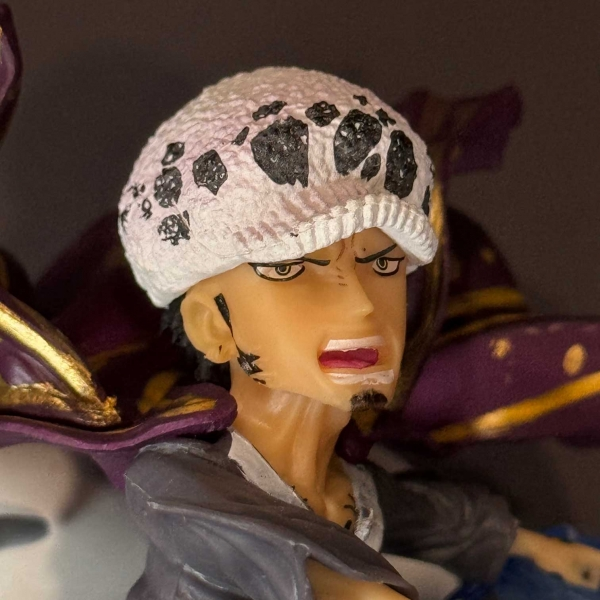 Mô hình Trafalgar Law chiến đấu 9 cm - One Piece