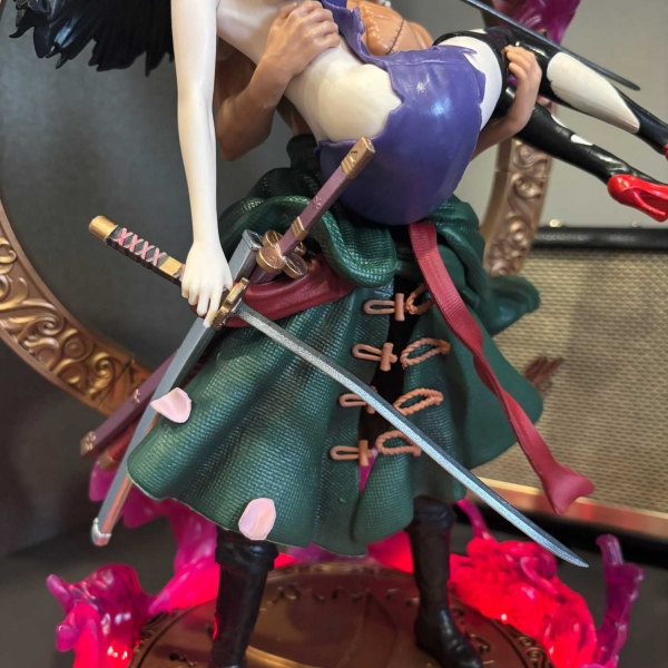 Mô hình Zoro và Robin 40 cm có LED - One Piece