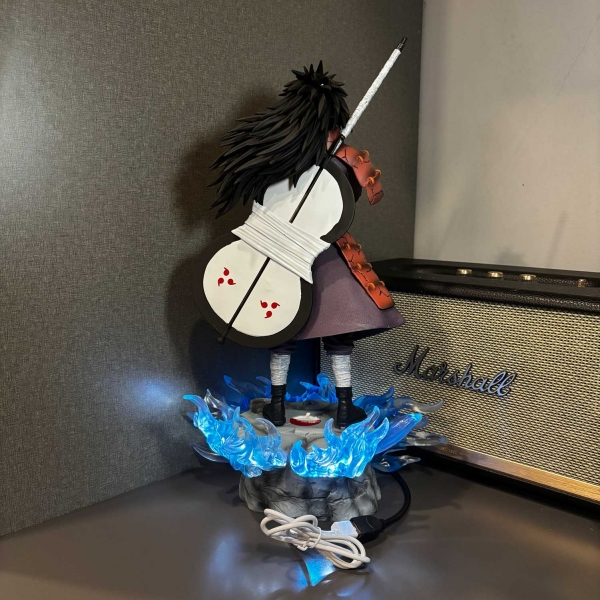 Mô hình Uchiha Madara 42 cm có LED - Naruto