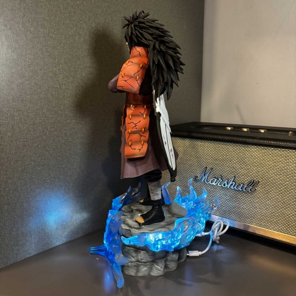 Mô hình Uchiha Madara 42 cm có LED - Naruto