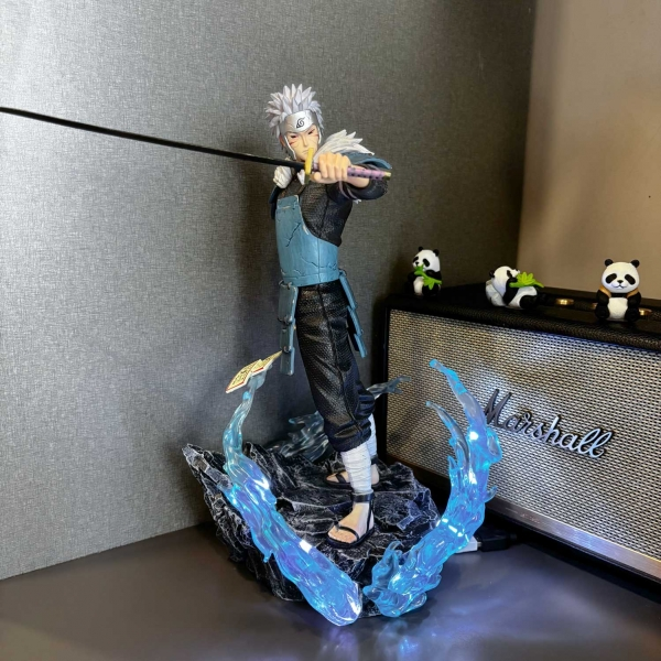 Mô hình Đệ Nhị Tobirama Senju cầm kiếm 37 cm có LED usb - Naruto
