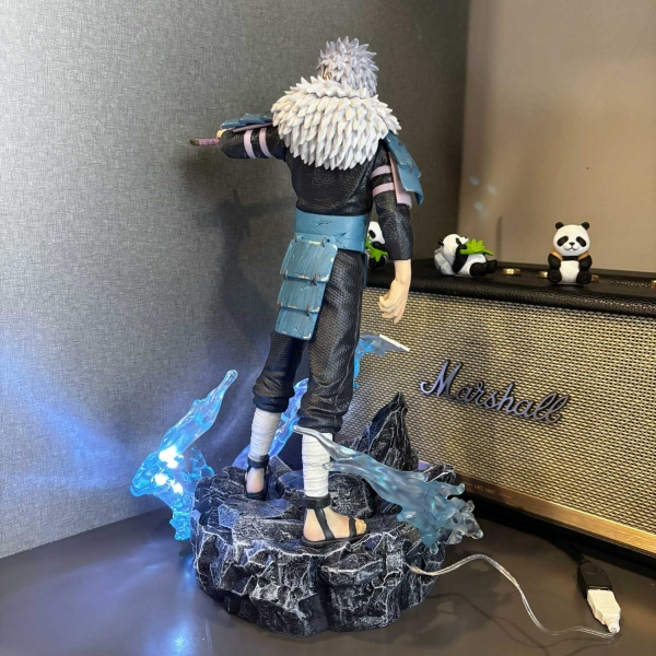 Mô hình Đệ Nhị Tobirama Senju cầm kiếm 37 cm có LED usb - Naruto