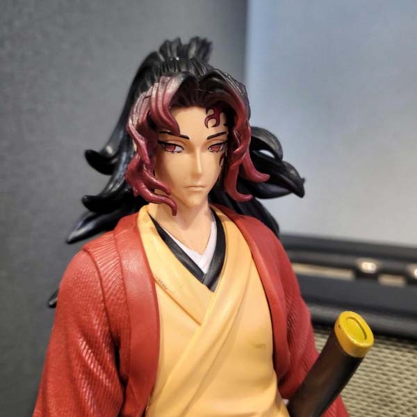 Mô hình Kiếm Sĩ Mạnh Nhất Tsugikuni Yoriichi 30cm - Kimetsu No Yaiba