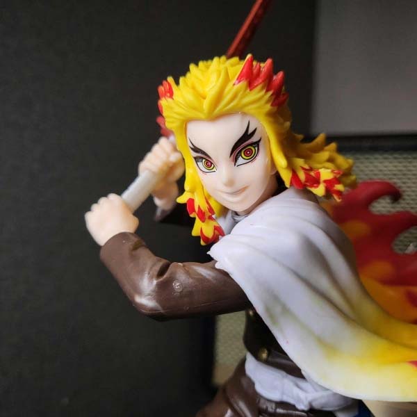 Mô hình Viêm Trụ Rengoku Kyojuro 17 cm - Kimetsu No Yaiba