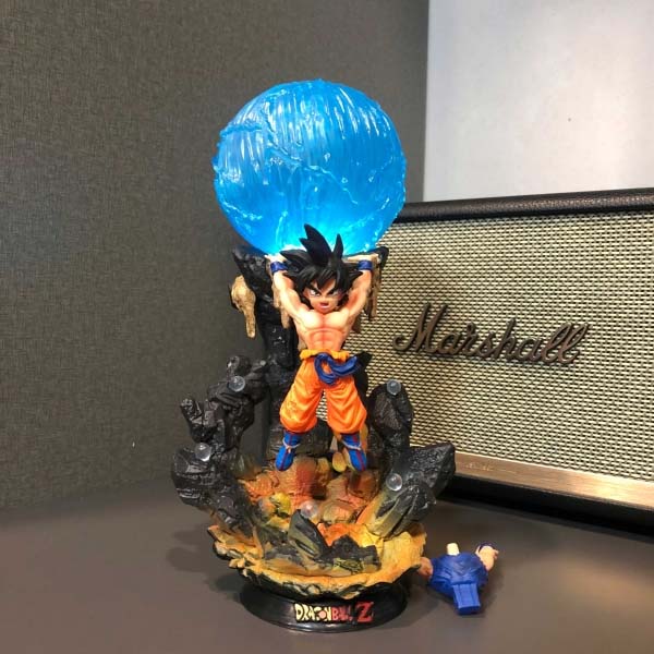 Mô hình Son Goku nâng cầu 25 cm có LED - Dragon Ball