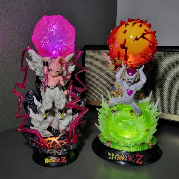 Mô hình Dragon ball Frieza có LED 24 cm - Dragon Ball