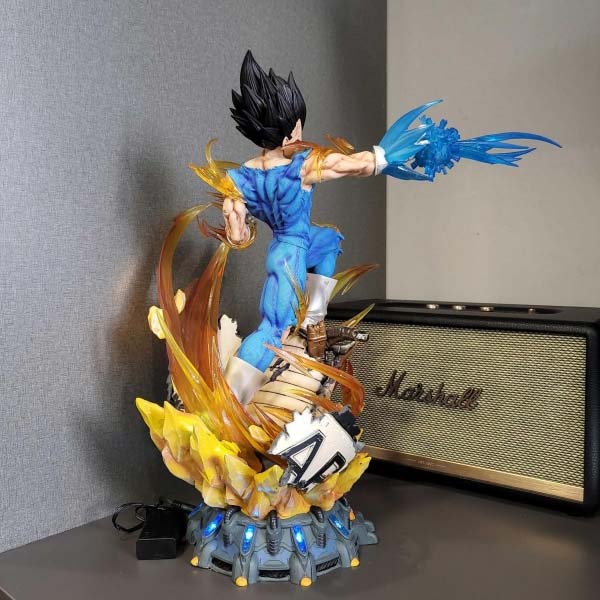 Mô hình Vegeta chiến đấu 3 đầu 45 cm có LED - Dragon Ball