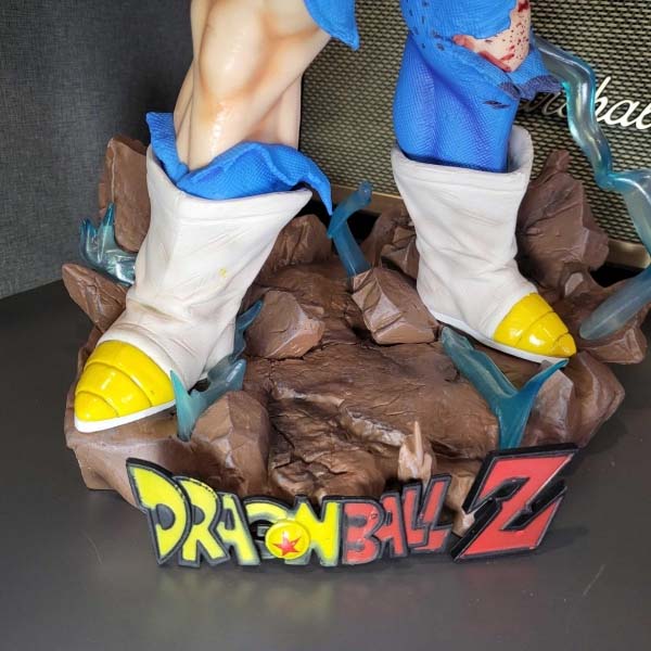 Mô hình Vegeta chiến đấu 47 cm - Dragon Ball