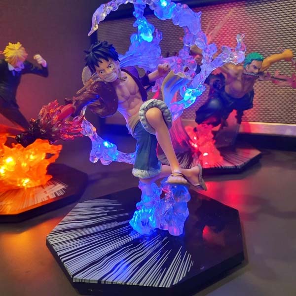 Mô hình Luffy 18 cm có LED (Pin hoặc USB) - One Piece