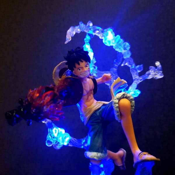 Mô hình Luffy 18 cm có LED (Pin hoặc USB) - One Piece