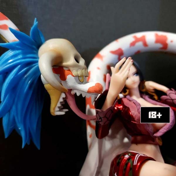 Mô hình Boa và Salome 21 cm - One Piece