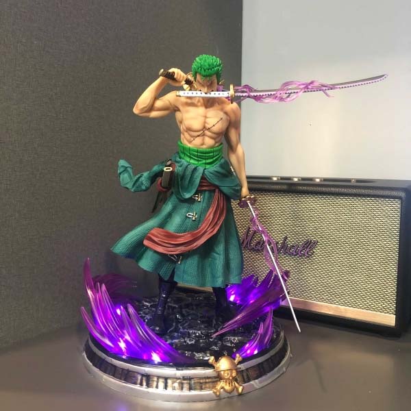 Mô hình Zoro 37 cm có LED - One Piece