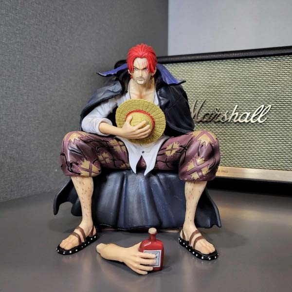 Mô hình Shanks tóc đỏ 17 cm - One Piece