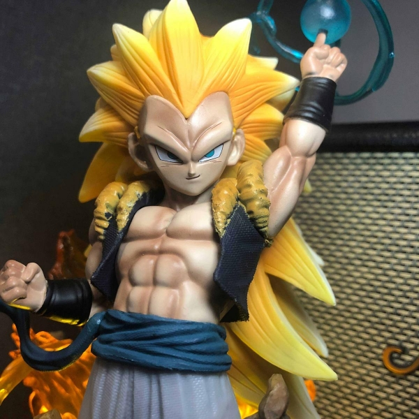 Mô hình Gotenks SSJ3 22 cm có LED - Dragon Ball