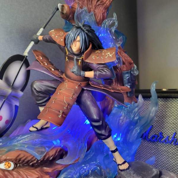 Mô hình Uchiha Madara 40 cm có LED - Naruto