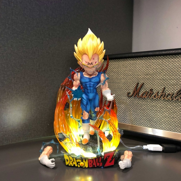 Mô hình Vegeta cực ngầu 22 cm có LED (usb) - Dragon Ball