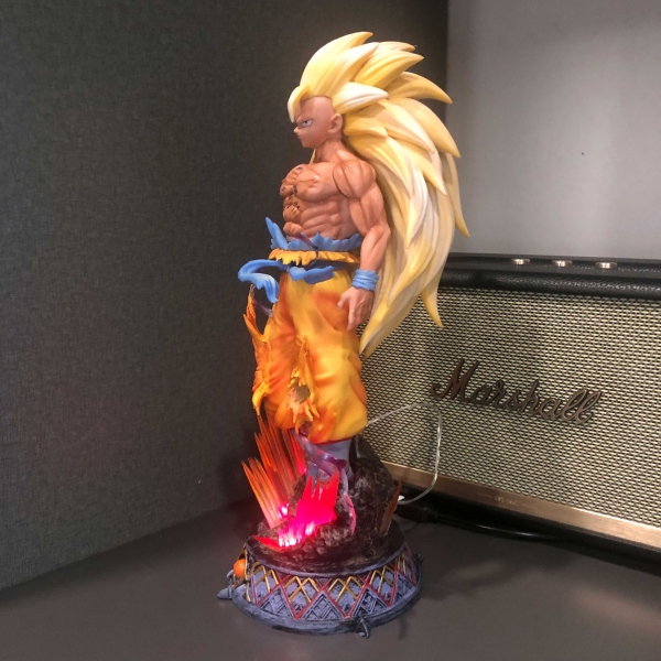 Mô hình Son Goku SSJ 3 kèm 2 bán thân 35 cm có LED - Dragon Ball