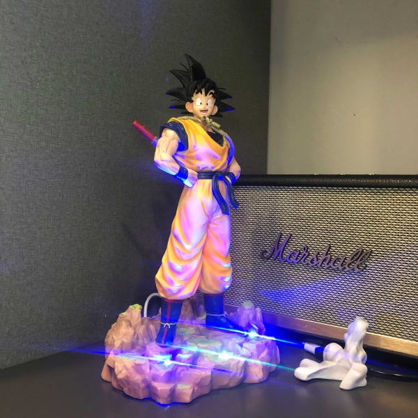 Mô hình Son Goku 32 cm có LED - Dragon Ball