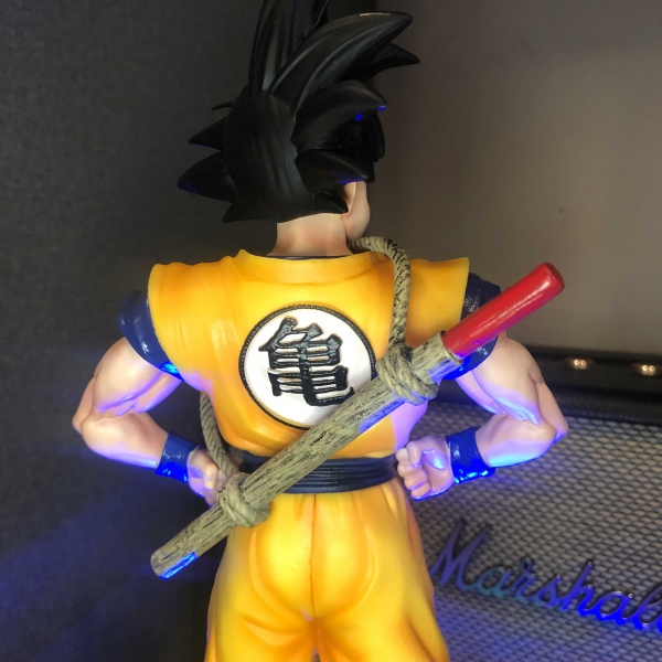 Mô hình Son Goku 32 cm có LED - Dragon Ball