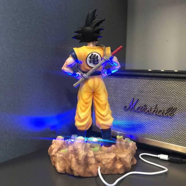 Mô hình Son Goku 32 cm có LED - Dragon Ball