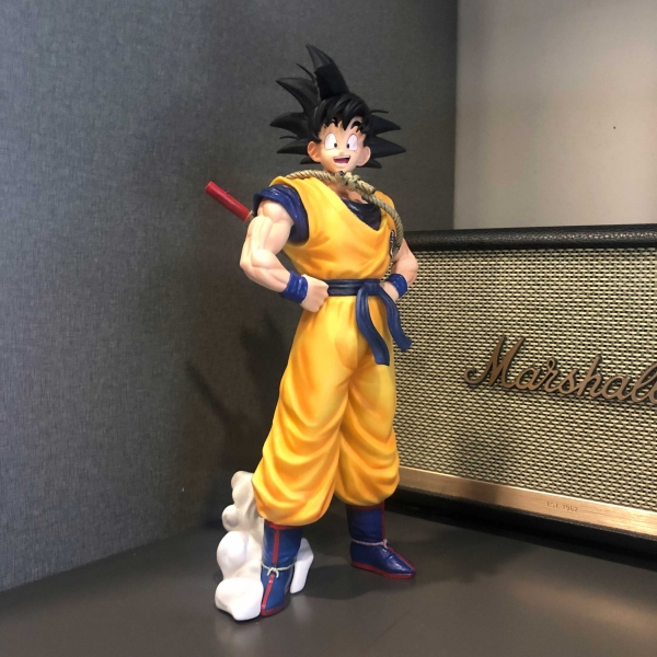 Mô hình Son Goku 32 cm có LED - Dragon Ball