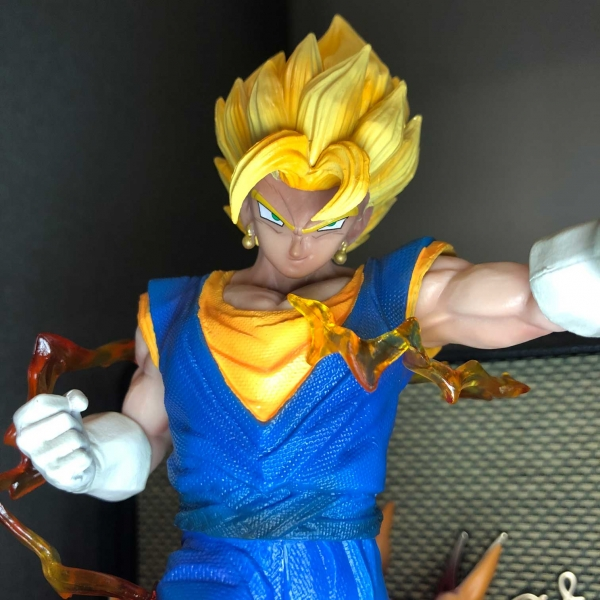 Mô hình Vegito ssj4 mẫu mới 25 cm có LED -Dragon Ball