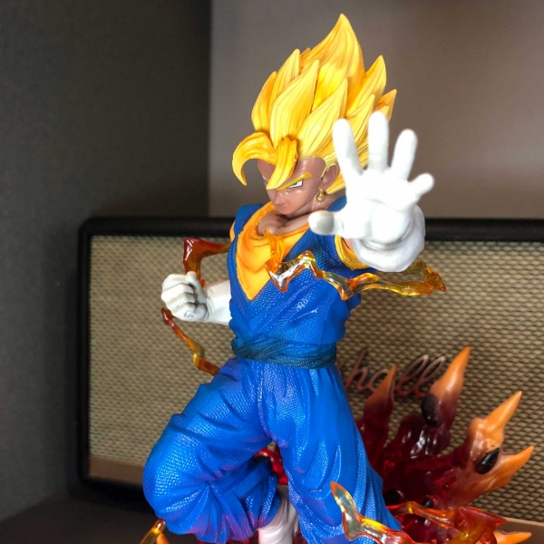 Mô hình Vegito ssj4 mẫu mới 25 cm có LED -Dragon Ball