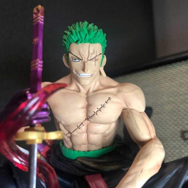 Mô hình Zoro ngồi 15 cm 2 đầu - One Piece