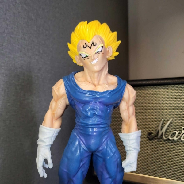 Mô hình Vegeta nổi giận 22 cm - Dragon Ball