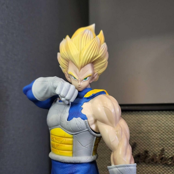 Mô hình Vegeta mẫu mới 28 cm - Dragon Ball