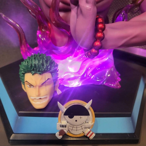 Mô hình Zoro Asura 50 cm có LED 2 đầu- One Piece