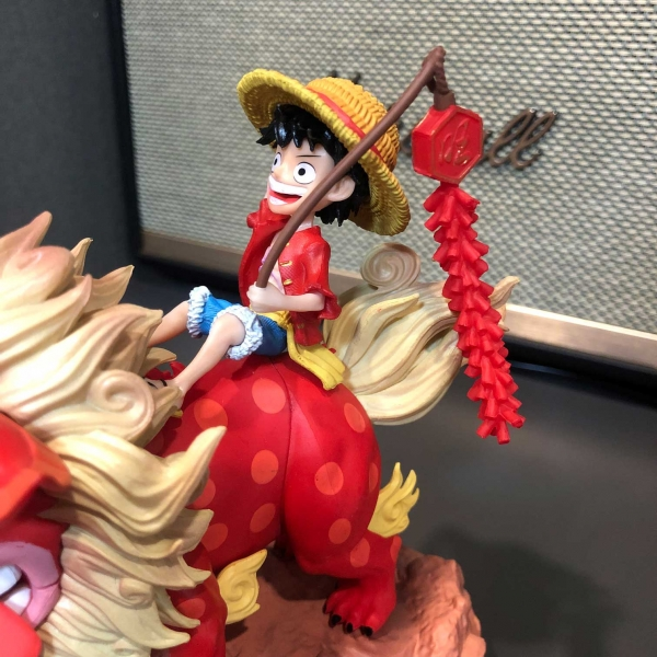 Mô hình Luffy cưỡi Komachiyo 15 cm - One Piece