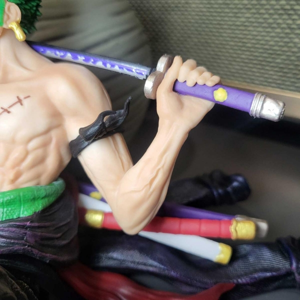 Mô hình Zoro nghỉ ngơi 14 cm - One Piece