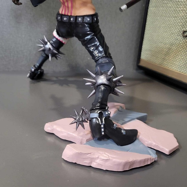 Mô hình Katakuri siêu ngầu 25 cm  - One Piece