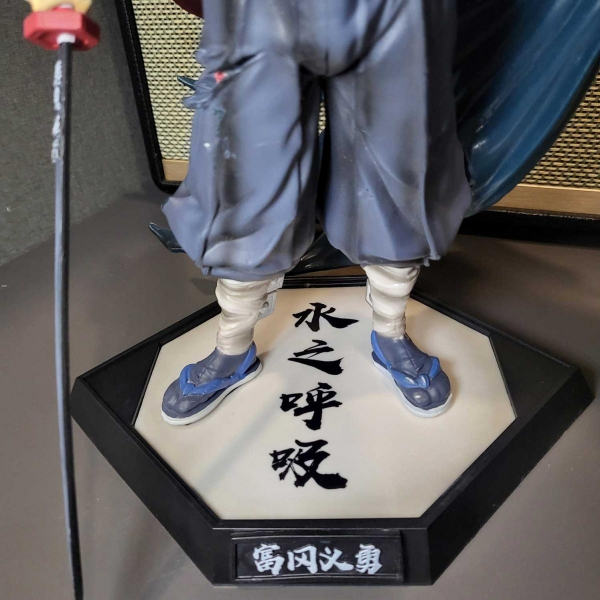 Mô hình Thủy Trụ Tomioka Giyu 29 cm - Kimetsu No Yaiba