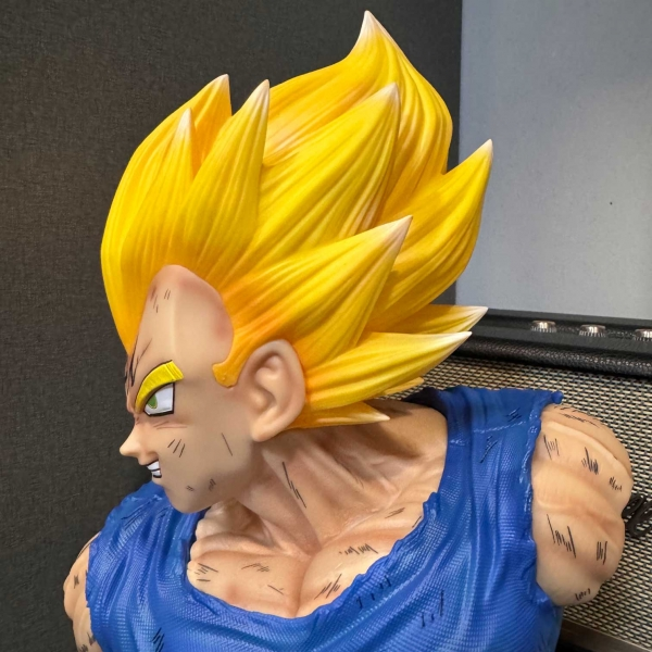 Mô hình Vegeta bán thân 37 cm - Dragon Ball