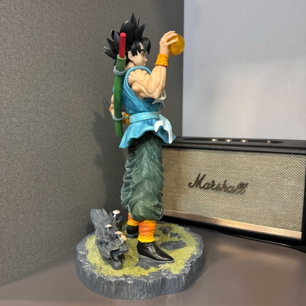 Mô hình Goku cầm ngọc rồng 41 cm - Dragon Ball