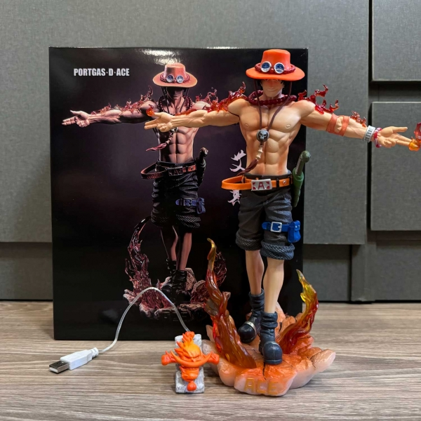 Mô hình Ace Giang Tay 22 cm có LED - One Piece