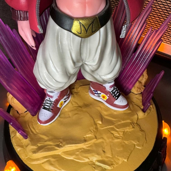 Mô hình Majin Buu Street Style có LED 20 cm - Dragon Ball